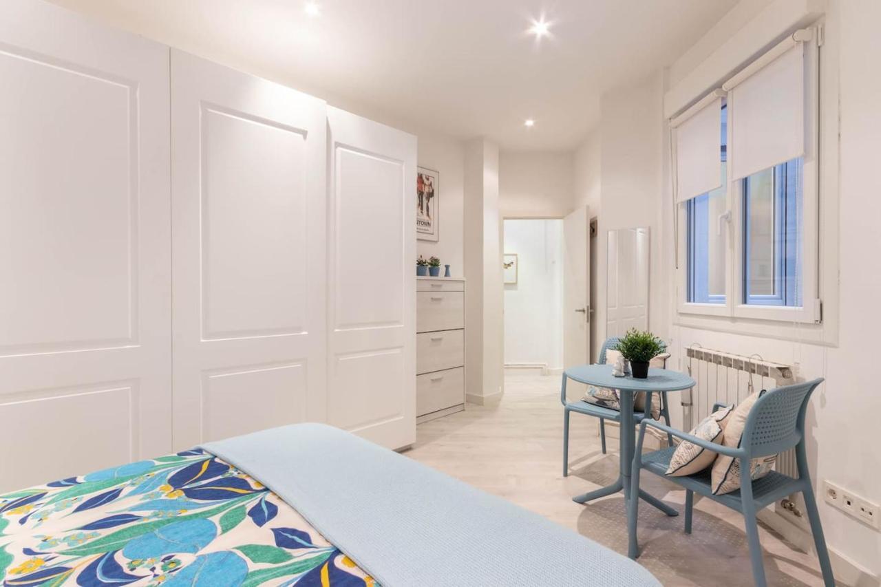 Apartment At The Heart Of - Guggenheim